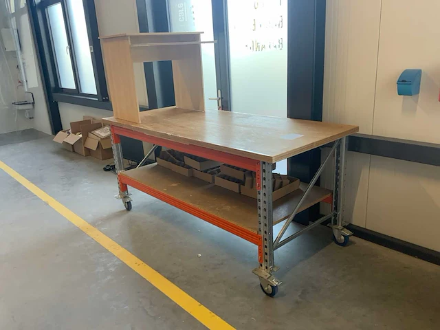 Werkbank - afbeelding 2 van  6