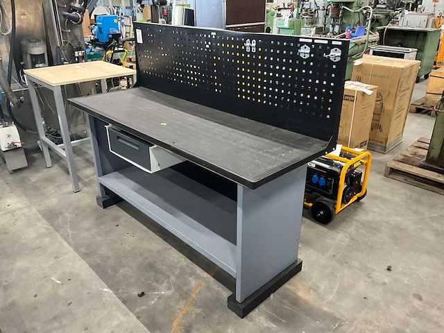 Werkbank - afbeelding 2 van  7