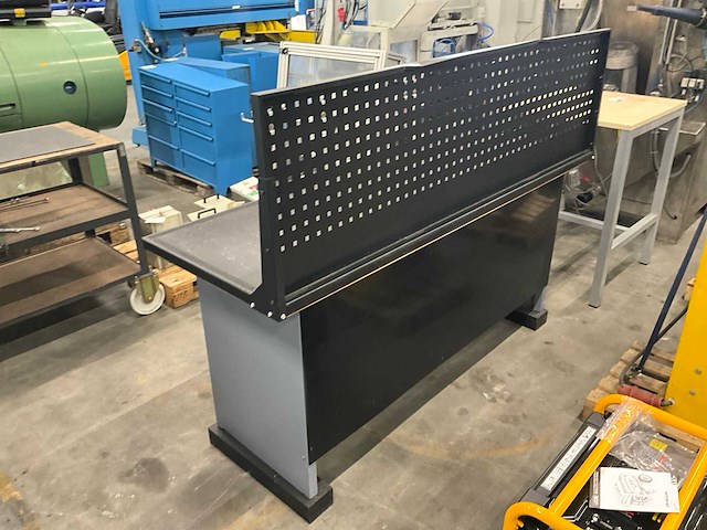 Werkbank - afbeelding 3 van  7