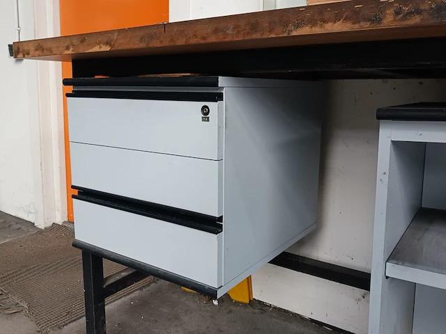 Werkbank - afbeelding 7 van  12