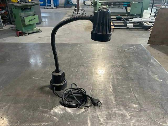 Werkbanklamp met magneet - afbeelding 2 van  2