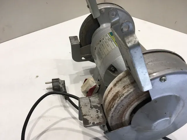 Werkbankslijpmachine - afbeelding 4 van  4