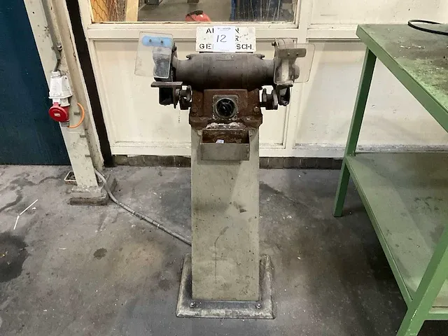 Werkbankslijpmachine - afbeelding 1 van  4