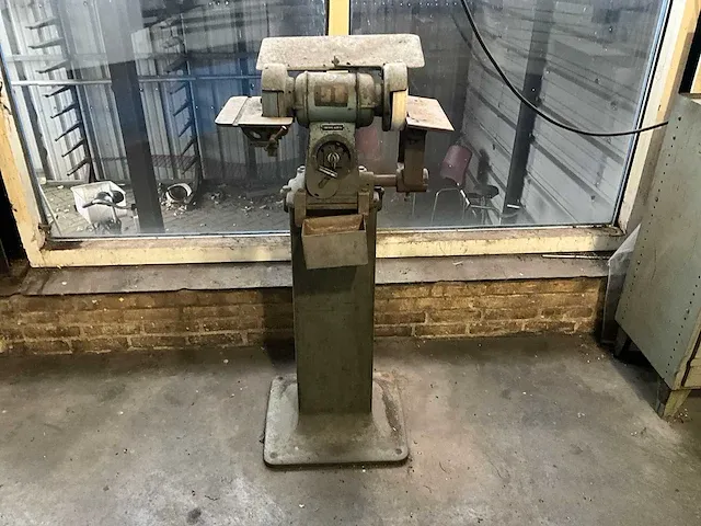 Werkbankslijpmachine - afbeelding 1 van  5
