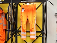 Werkbroek portwest maat 58 met reflecterende banen. - afbeelding 1 van  2