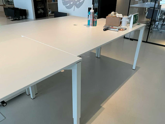 Werkeiland (4 bureau’s) (4x) - afbeelding 6 van  6