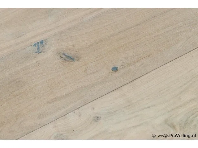Werkingsvrije eikenvloer 82,3 m2 19 pak - afbeelding 2 van  3