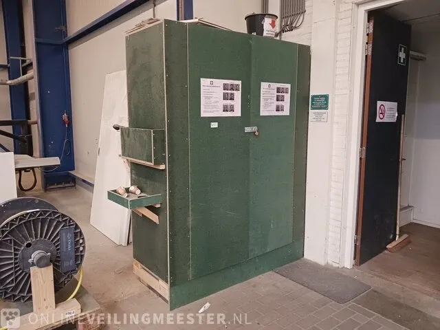 Werkkast met inhoud - afbeelding 1 van  85