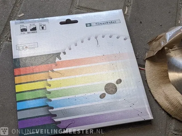 Werkkast met inhoud - afbeelding 20 van  85