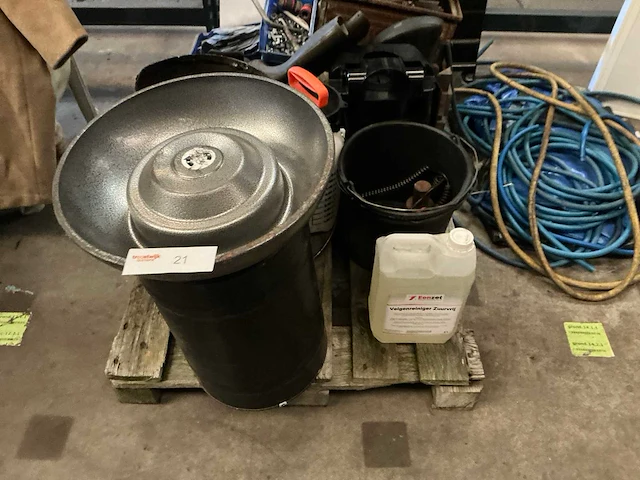 Werkplaats inventaris - afbeelding 2 van  8