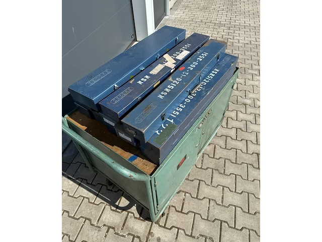Werkplaats kast met wielen, en gedore kisten, gedore - afbeelding 4 van  11