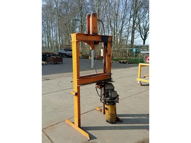 Werkplaats pers - afbeelding 4 van  6