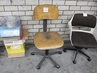 Werkplaats stoel. - afbeelding 1 van  2