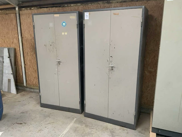 Werkplaatskast (2x) - afbeelding 1 van  3