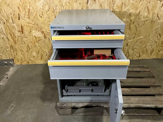 Werkplaatskast 58x73x80cm - afbeelding 3 van  4