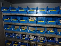 Werkplaatskast met inhoud (9x) - afbeelding 2 van  34