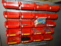 Werkplaatskast met inhoud (9x) - afbeelding 7 van  34