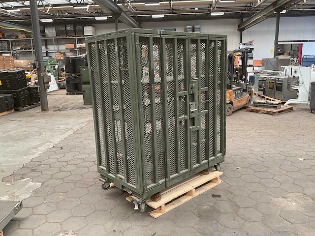 Werkplaatskast - afbeelding 1 van  4