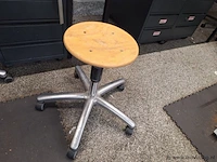 Werkplaatskruk - afbeelding 1 van  2