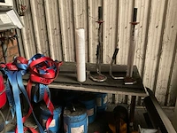 Werkplaatsmeubilair en -inventaris - afbeelding 16 van  28