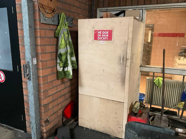 Werkplaatsmeubilair en -inventaris - afbeelding 12 van  28