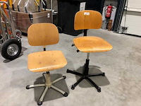 Werkplaatsmeubilair stoel (2x) - afbeelding 1 van  4