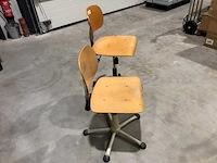 Werkplaatsmeubilair stoel (2x) - afbeelding 2 van  4