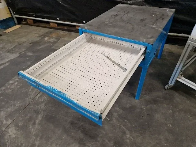 Werkplaatsmeubilair - afbeelding 3 van  8