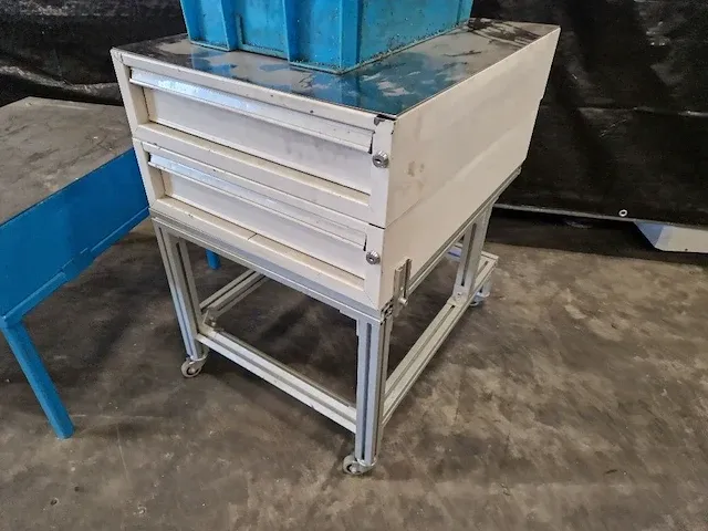 Werkplaatsmeubilair - afbeelding 4 van  8