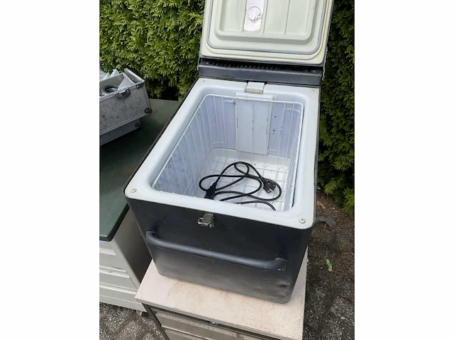 Werkplaatsmeubilair - afbeelding 4 van  7