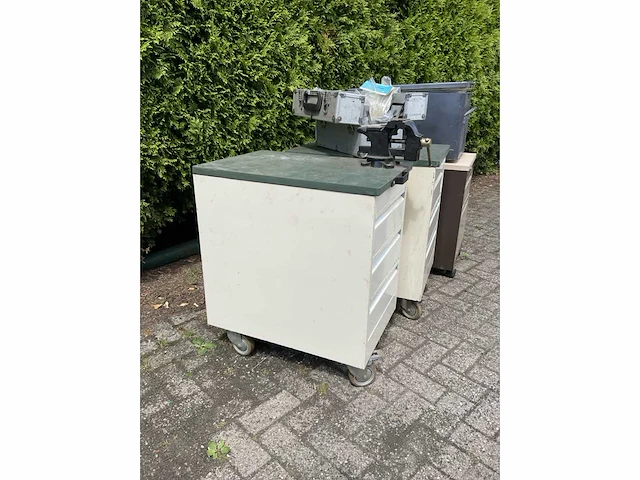 Werkplaatsmeubilair - afbeelding 7 van  7