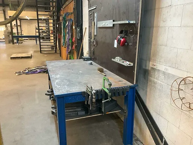 Werkplaatsmeubilair - afbeelding 3 van  3