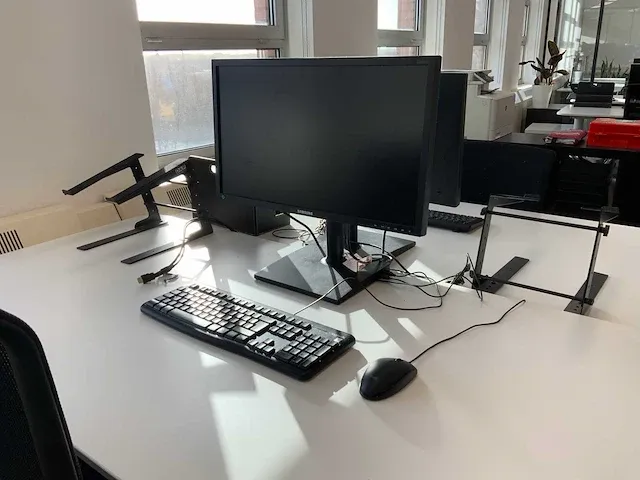 Werkplek (16x) - afbeelding 17 van  36