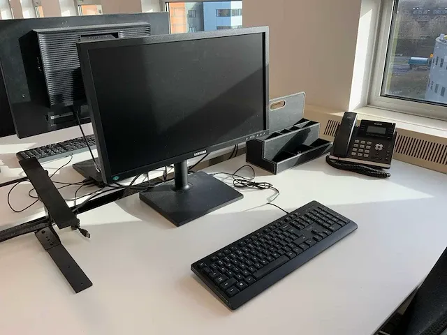 Werkplek (16x) - afbeelding 21 van  36