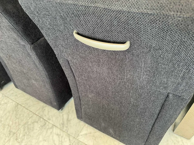 Werkplek inclusief stoelen - afbeelding 4 van  6