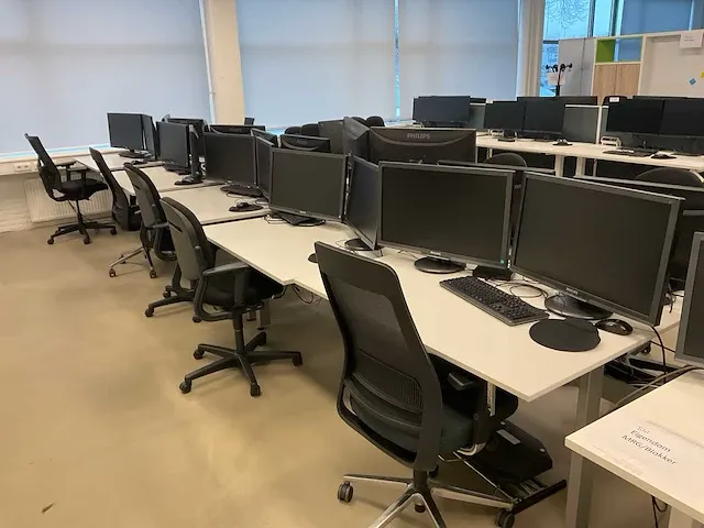 Werkplek inventaris (5x) - afbeelding 13 van  13