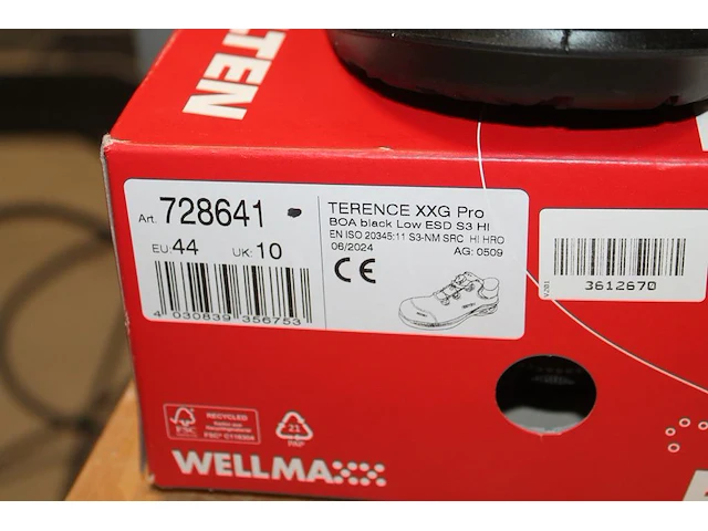 Werkschoenen elten maat 44. - afbeelding 2 van  2