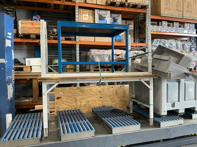Werktafel (2x) - afbeelding 1 van  4