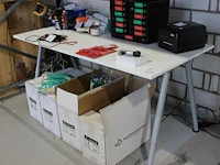 Werktafel ikea. in hoogte verstelbaar 180 x 80 cm. - afbeelding 1 van  2