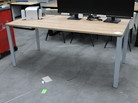 Werktafel met afmeting 180 x 80 cm. - afbeelding 1 van  1