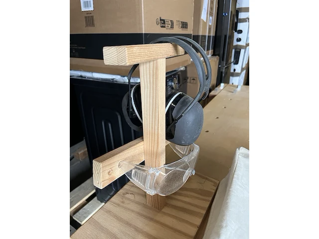 Werktafel met dewalt dws774-qs afkortzaag - afbeelding 2 van  10