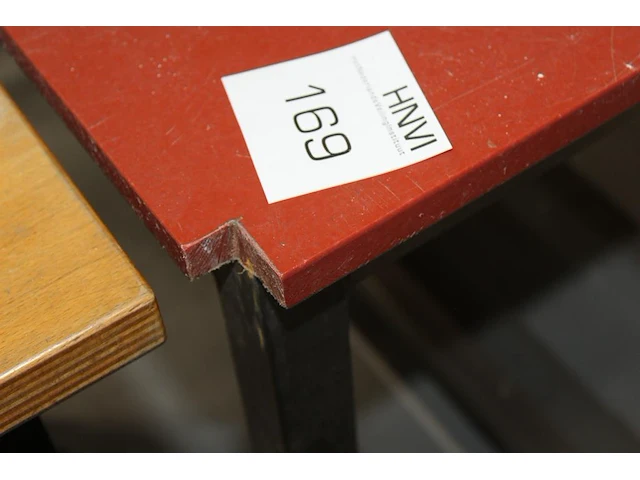 Werktafel met kunststof blad en rvs onderstel wijdeven & zn. afmeting 250 x 70 x 90 cm. let op: klein hoekj... - afbeelding 3 van  3