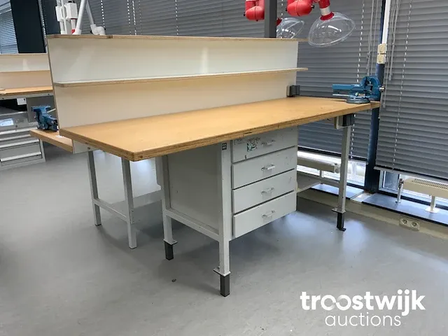 Werktafel met ladekast - afbeelding 2 van  9