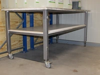Werktafel met onderplateau. afmeting 200 x 100 x 94 cm. - afbeelding 2 van  2