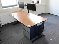 Werktafel met verrijdbare ladekast afm. 200 x 90 cm - afbeelding 1 van  2