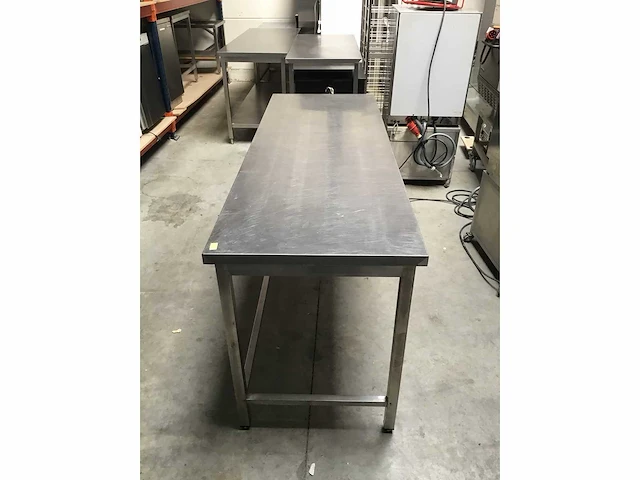 Werktafel rvs - afbeelding 2 van  2