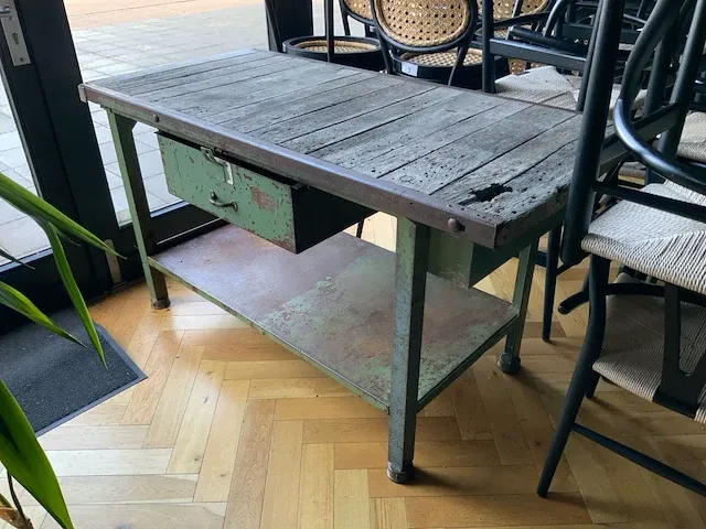 Werktafel - afbeelding 1 van  2