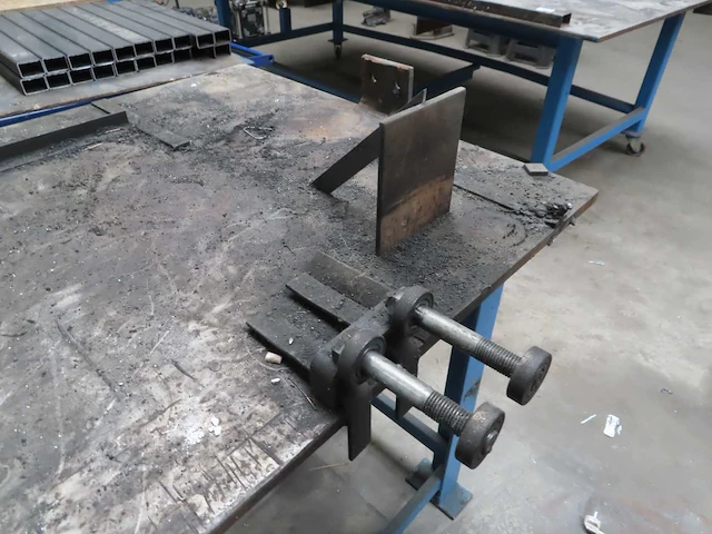Werktafel - afbeelding 3 van  3