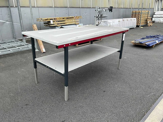 Werktafel - afbeelding 1 van  8