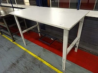 Werktafel - afbeelding 3 van  3